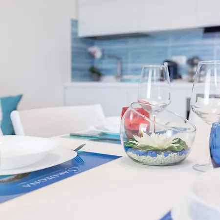 Apartman Domusmeralda - Medusa, Jacuzzi, Giardino E Mare! *