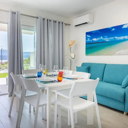 Apartment Domusmeralda - Medusa, Jacuzzi, Giardino E Mare!