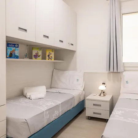 Domusmeralda - Medusa, Jacuzzi, Giardino E Mare!